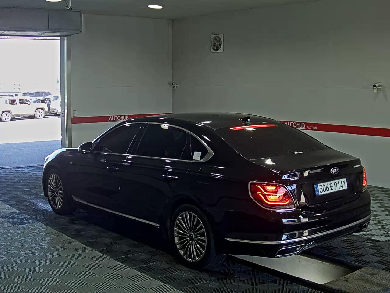 2021 - kia k9