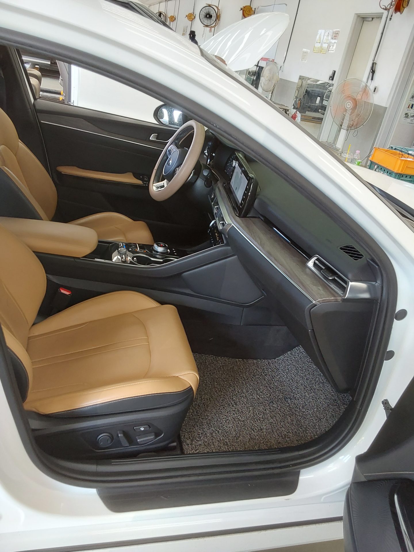 2021 - kia k5