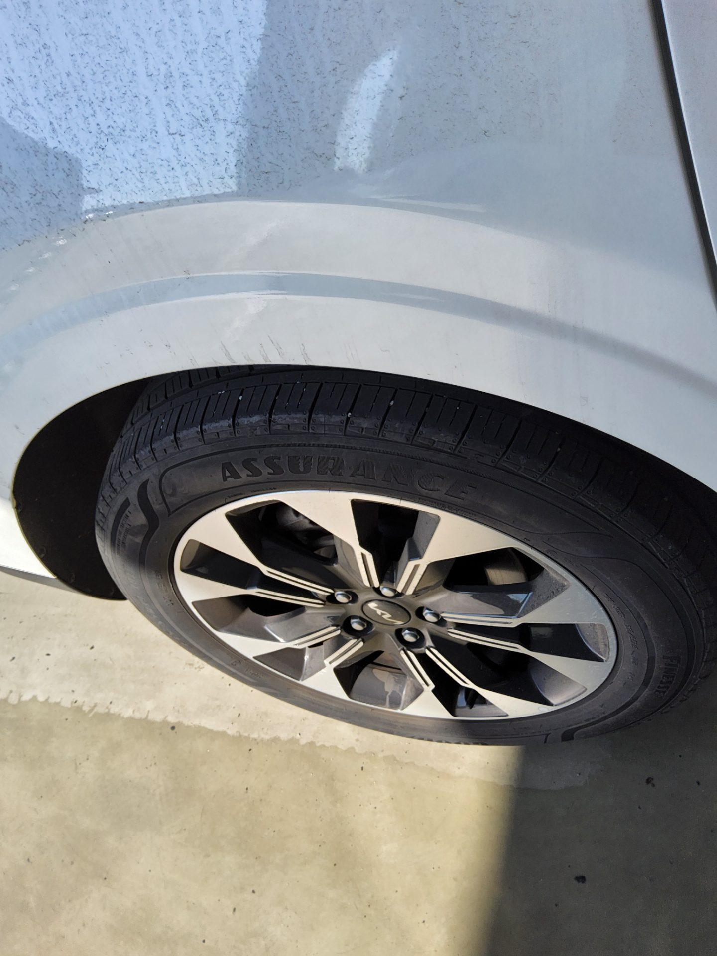 2023 - kia carnival