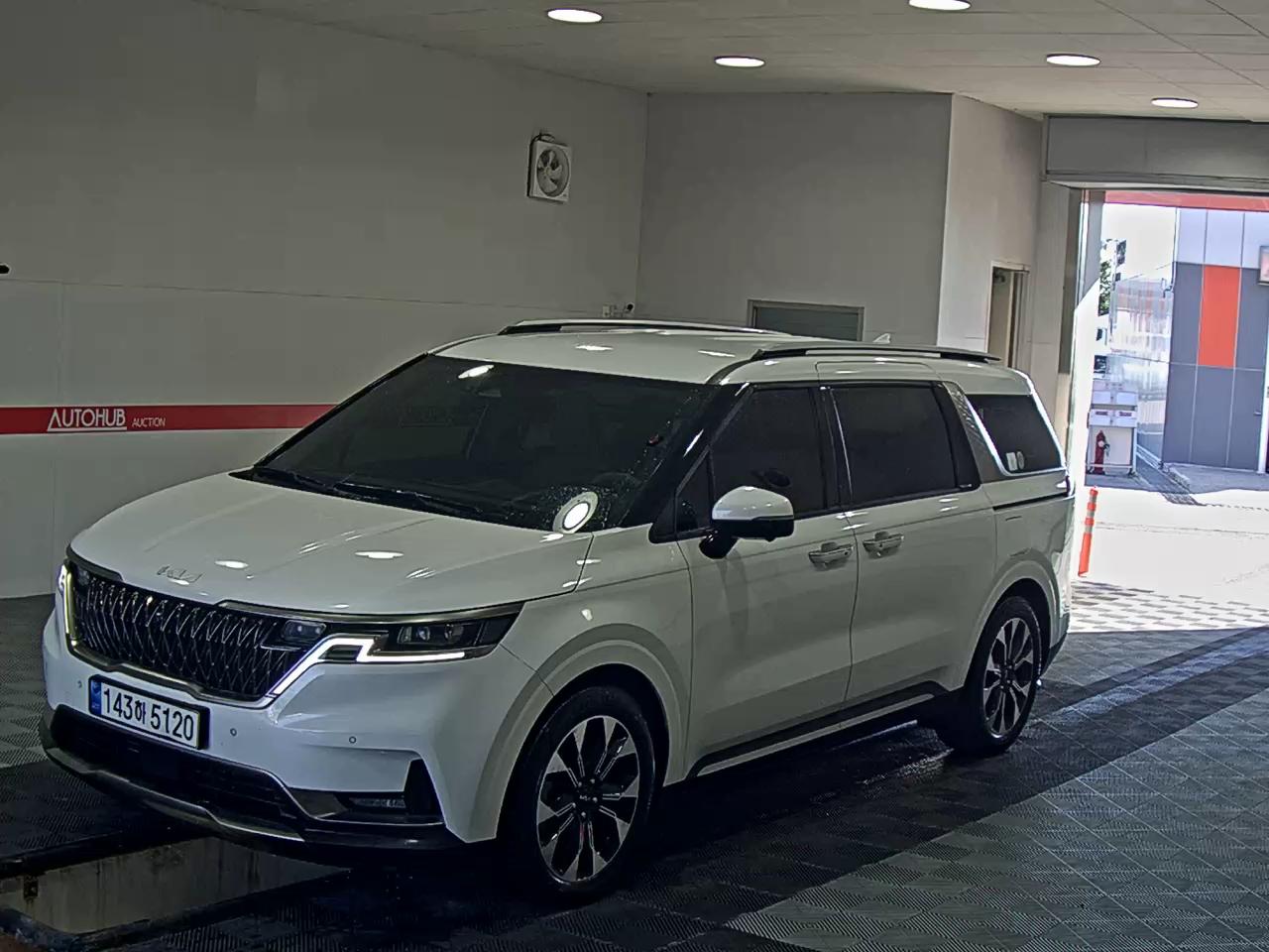 KIA CARNIVAL (KA4)
