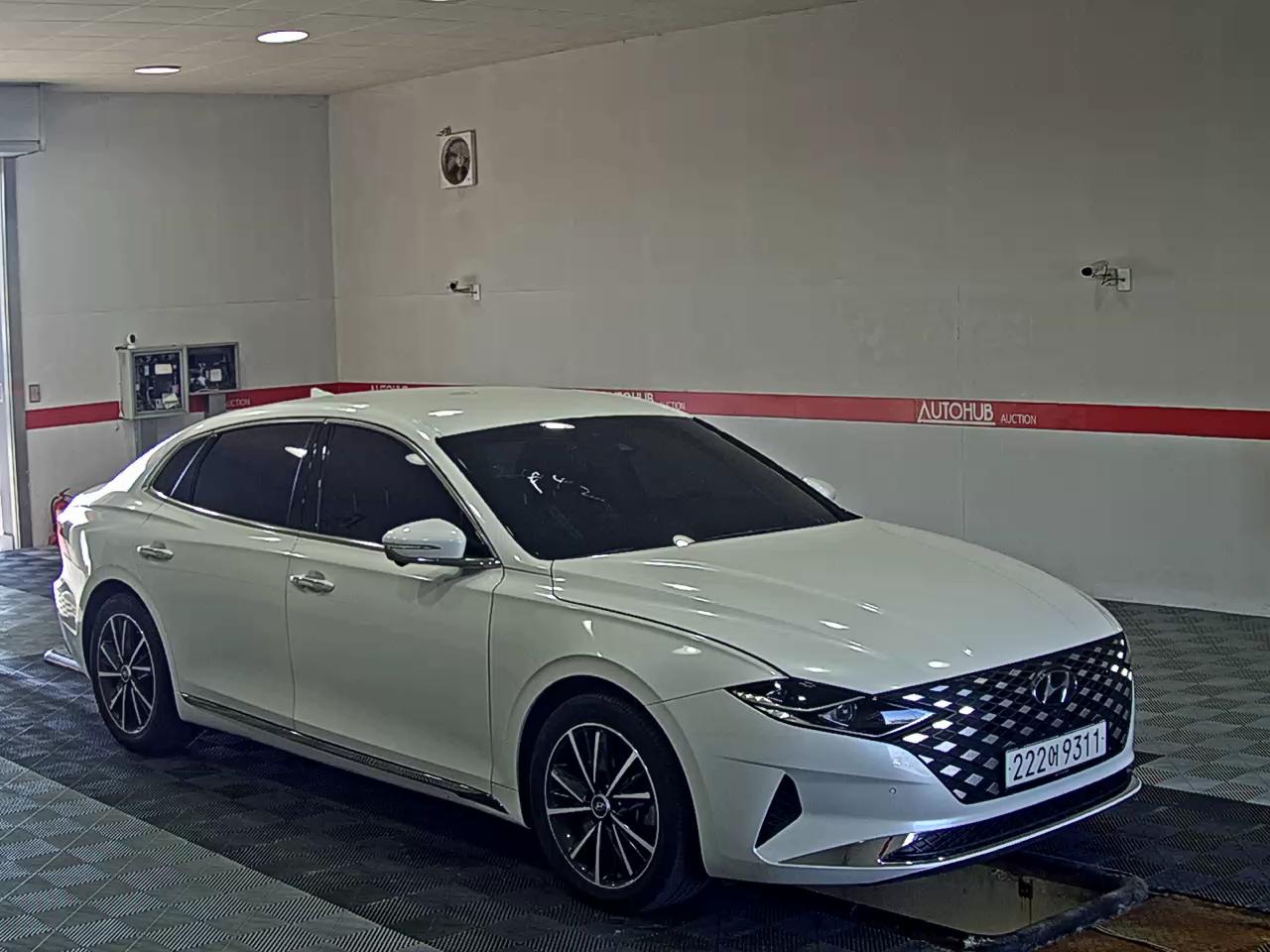 2022 - hyundai grandeur