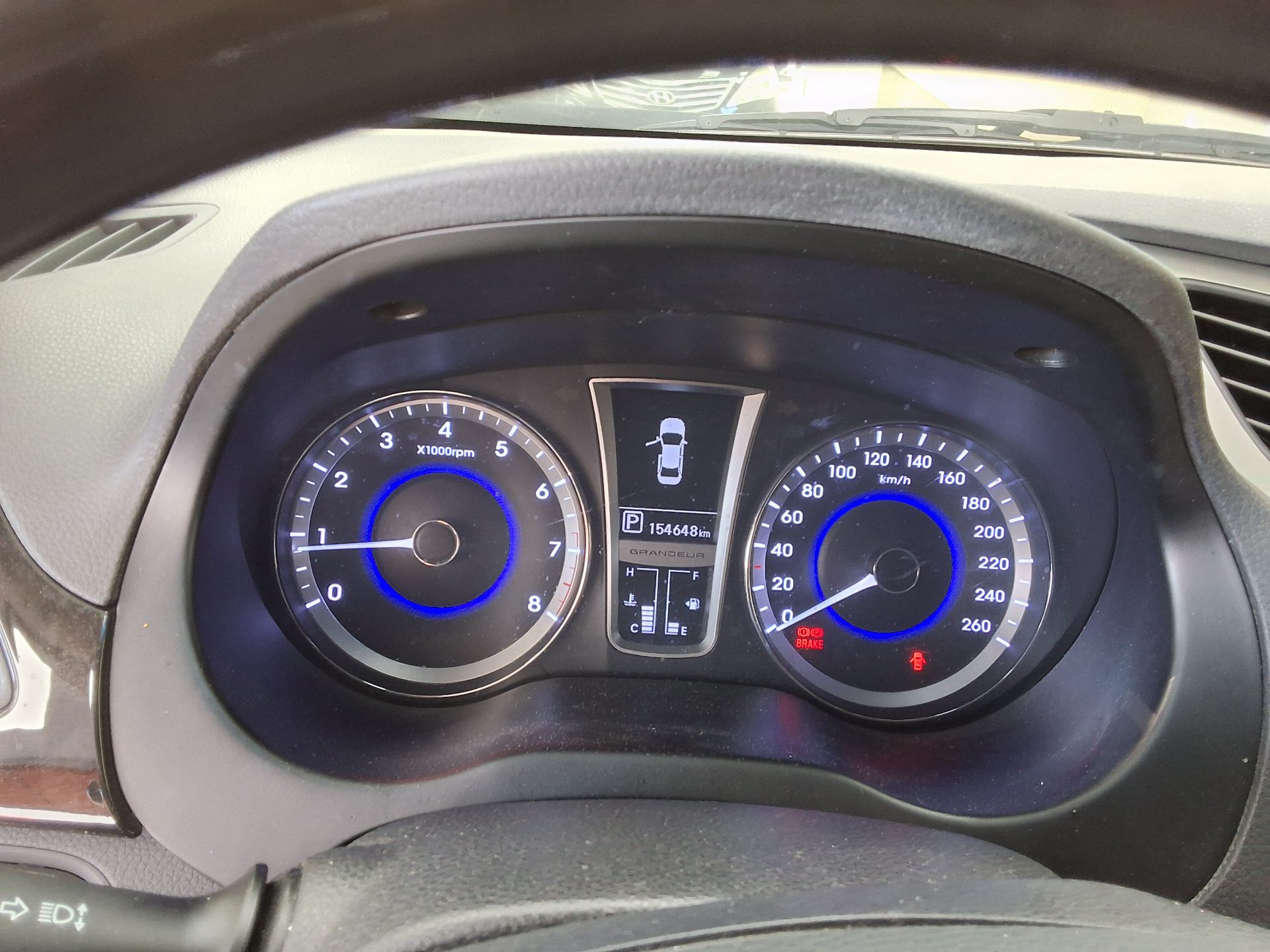 2012 - hyundai grandeur
