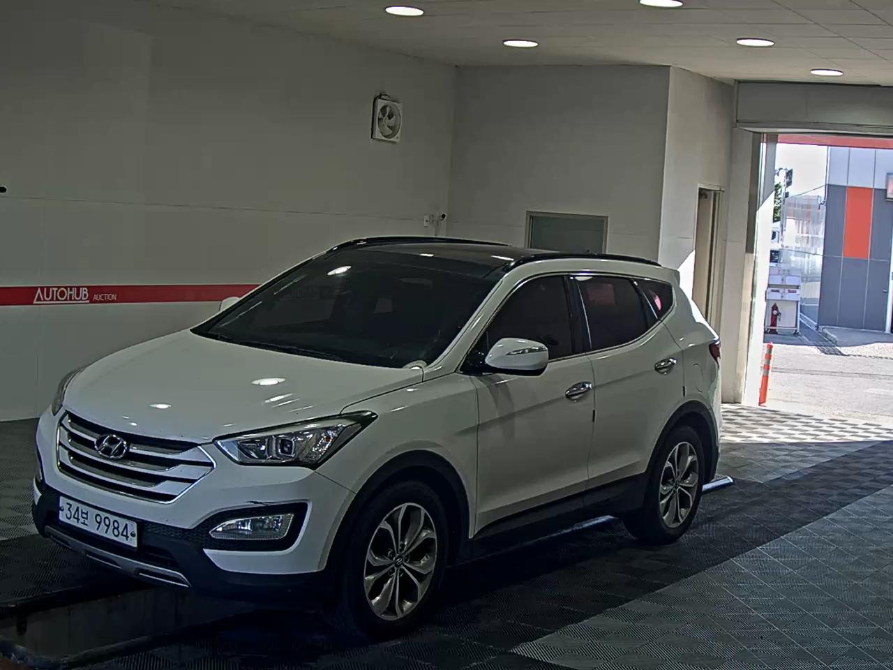HYUNDAI SANTA FE (DM)
