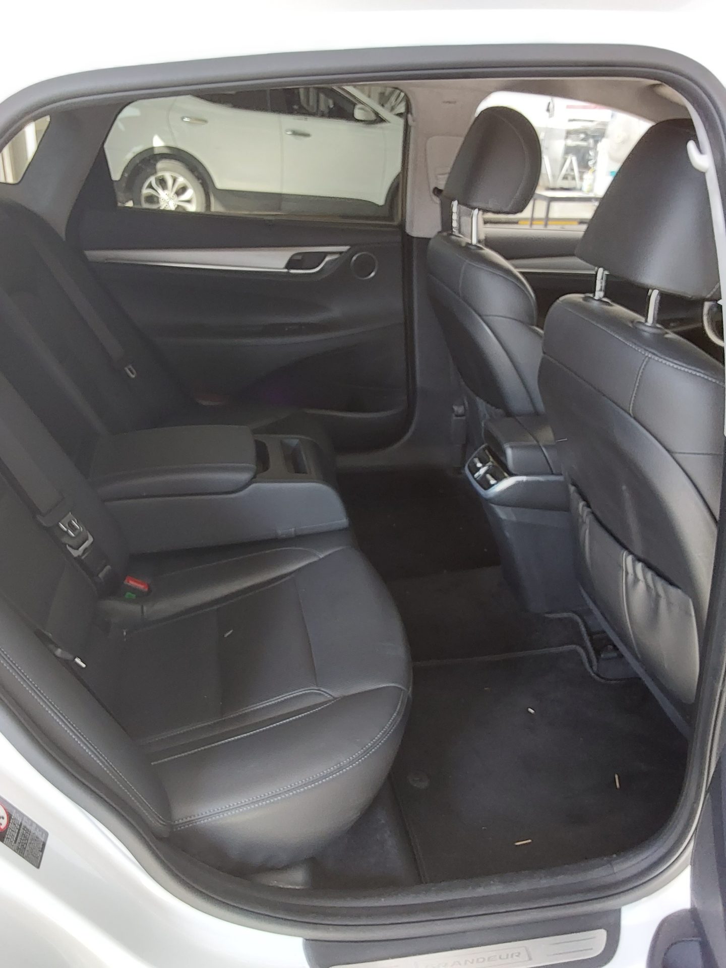 2023 - hyundai grandeur
