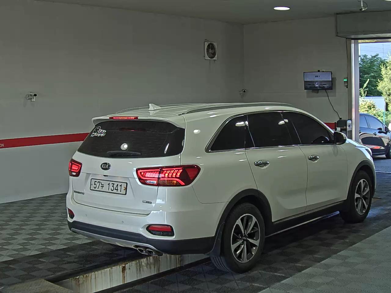 2019 - kia sorento