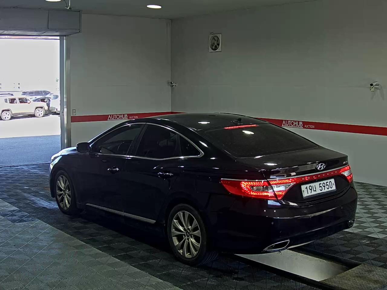 2012 - hyundai grandeur