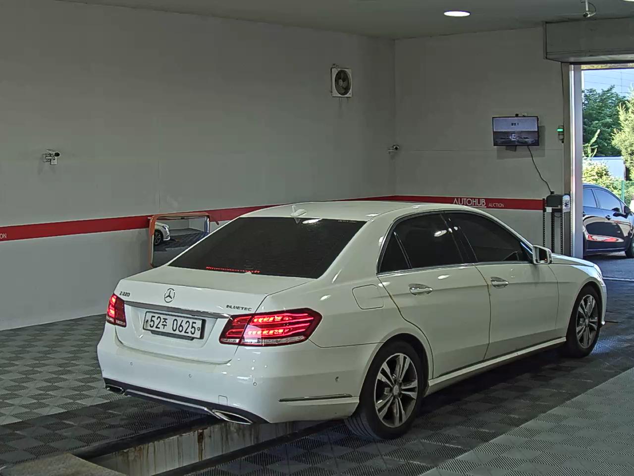 2016 - mercedes-benz e220