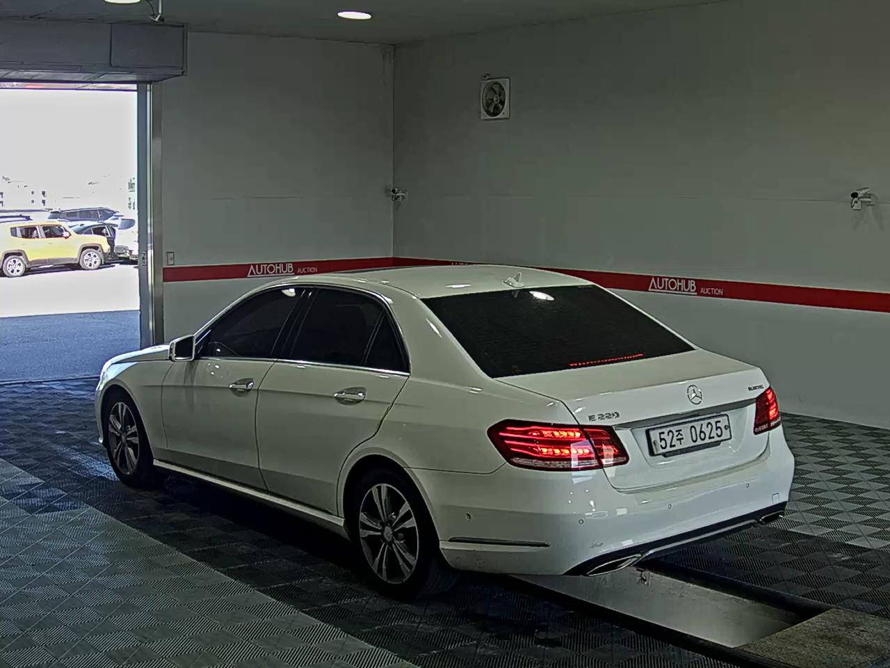 2016 - mercedes-benz e220