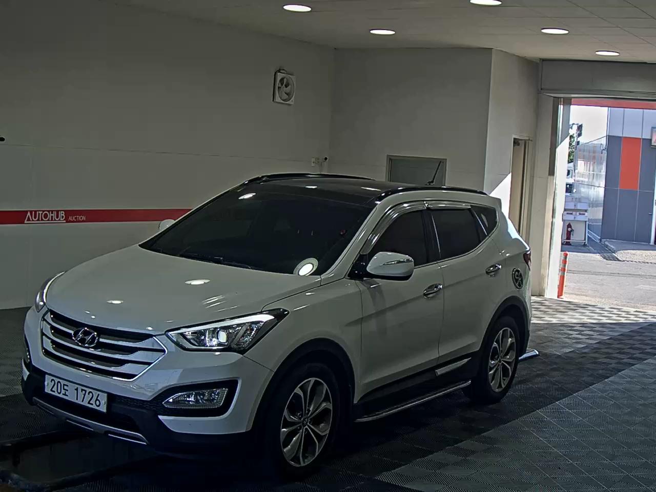 HYUNDAI SANTA FE (DM)