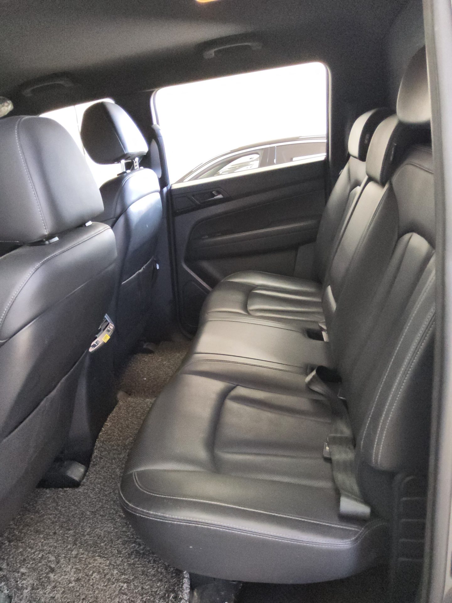 2020 - ssangyong rexton