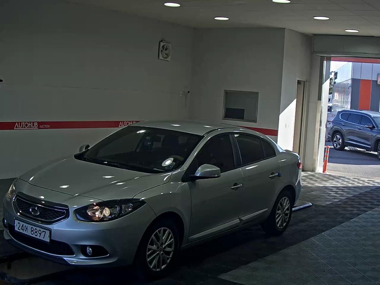 2013 - renault sm3