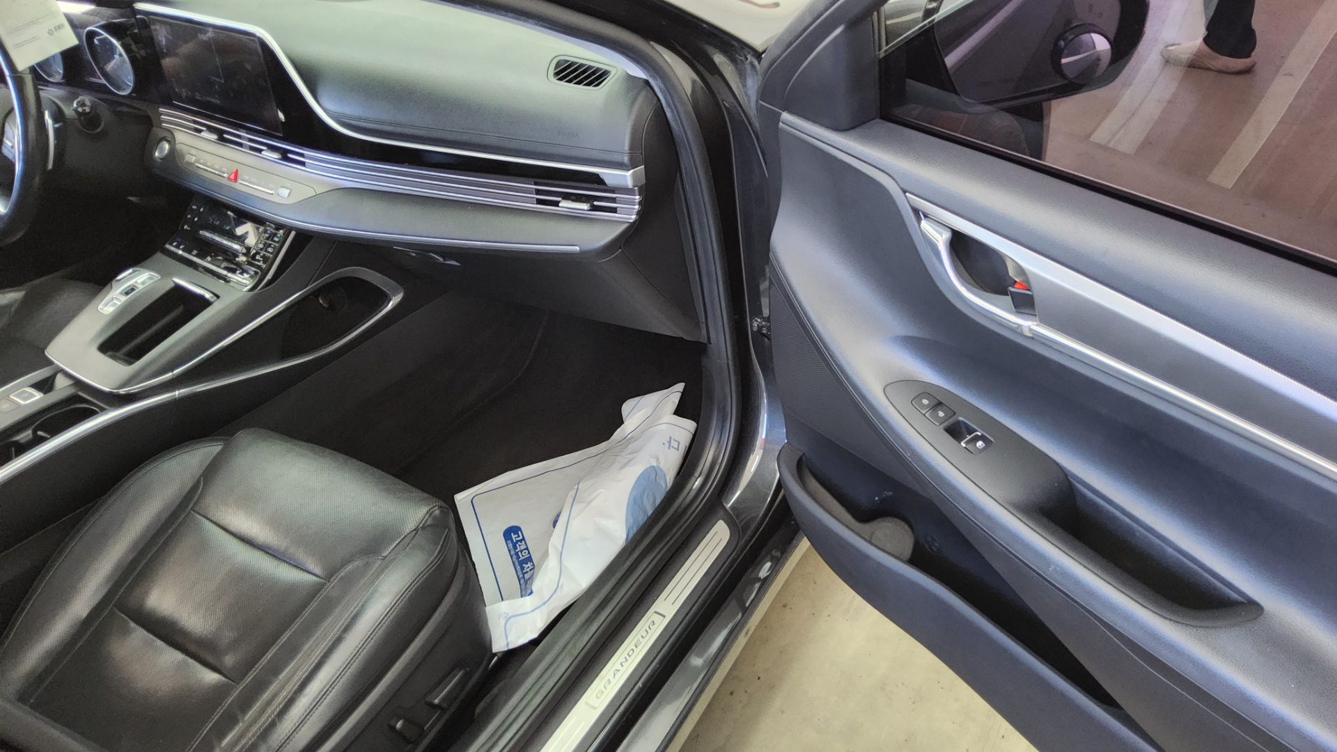 2020 - hyundai grandeur