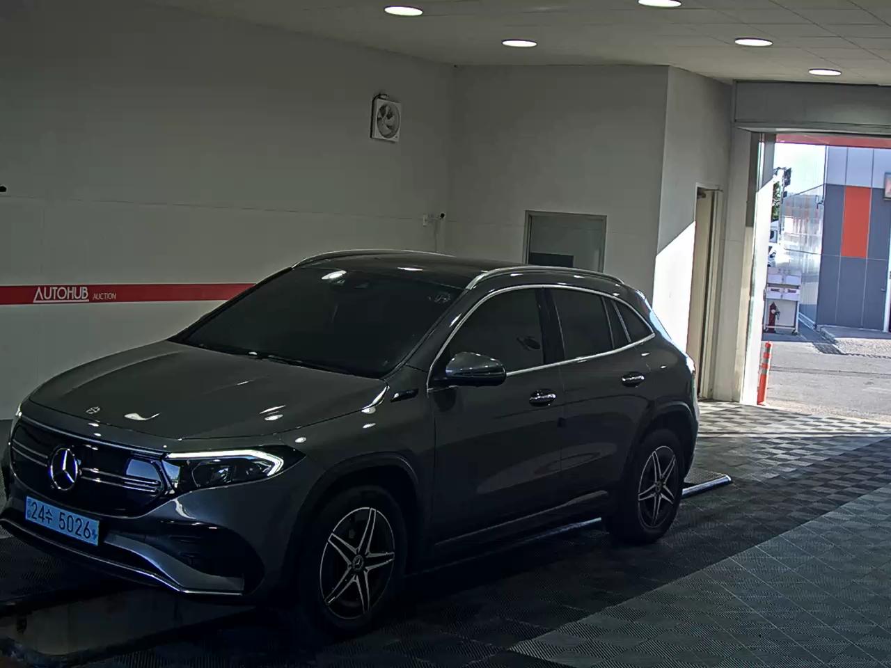 2022 - mercedes-benz eqa