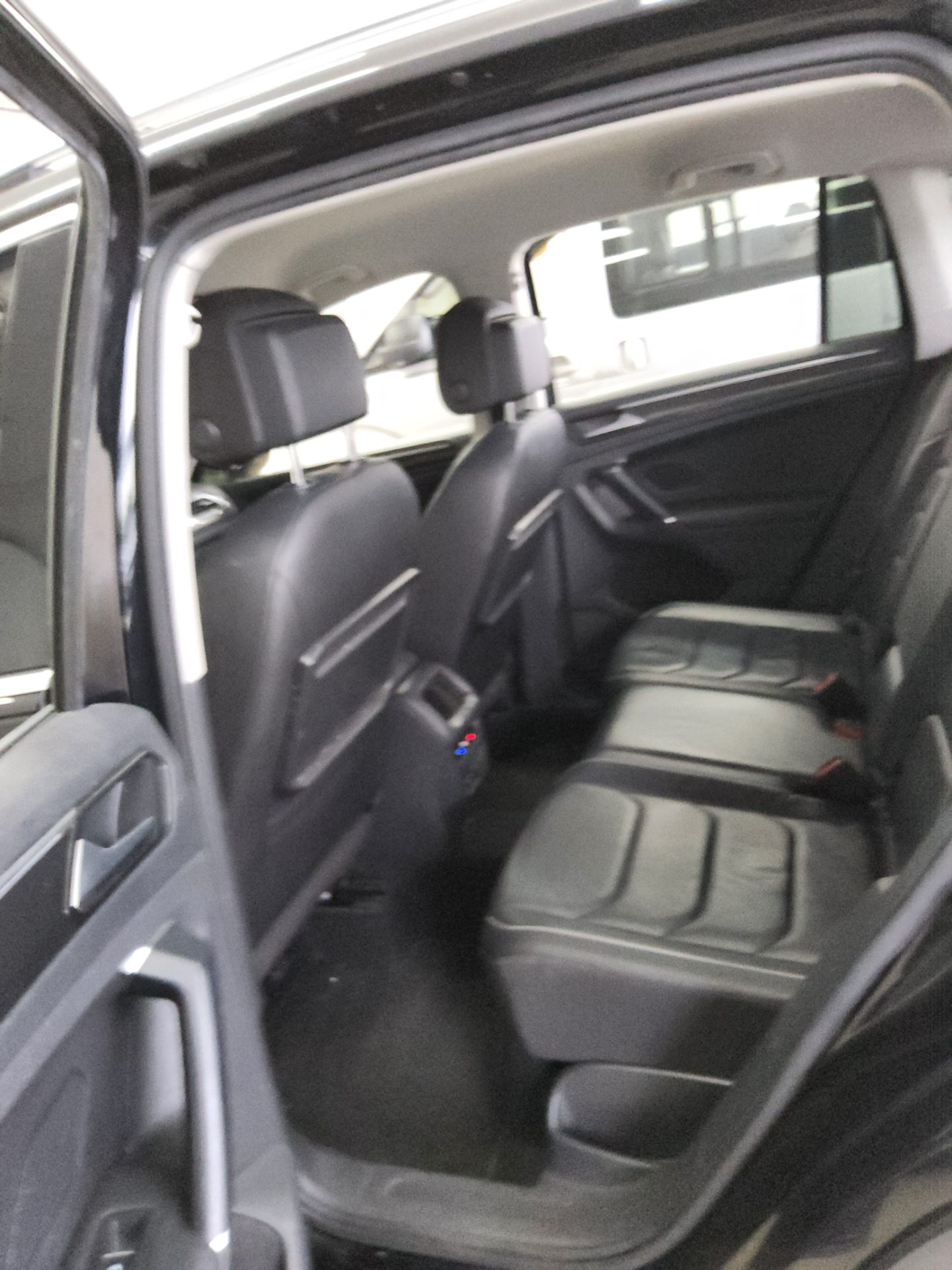 2018 - volkswagen tiguan