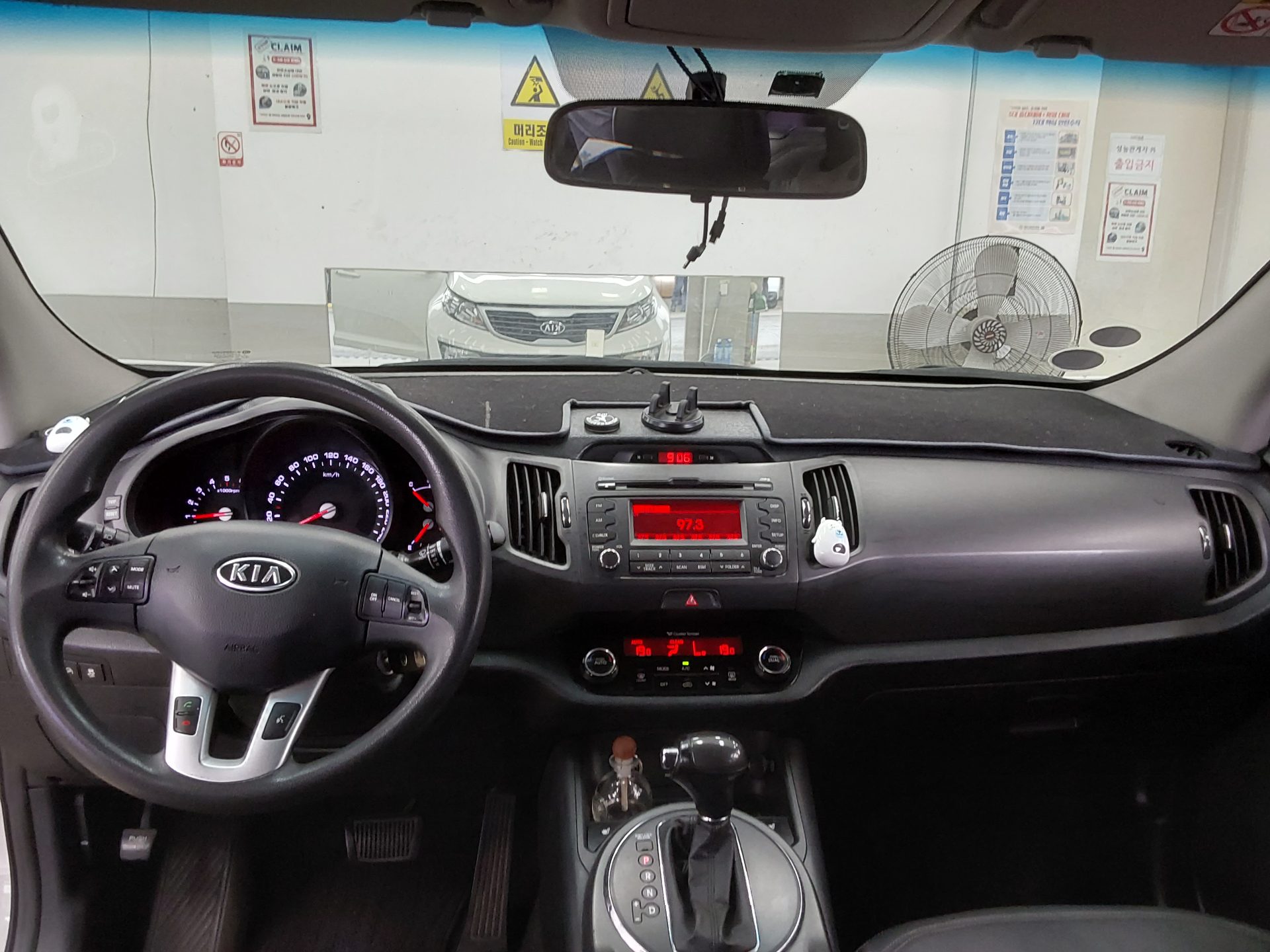 2012 - kia sportage