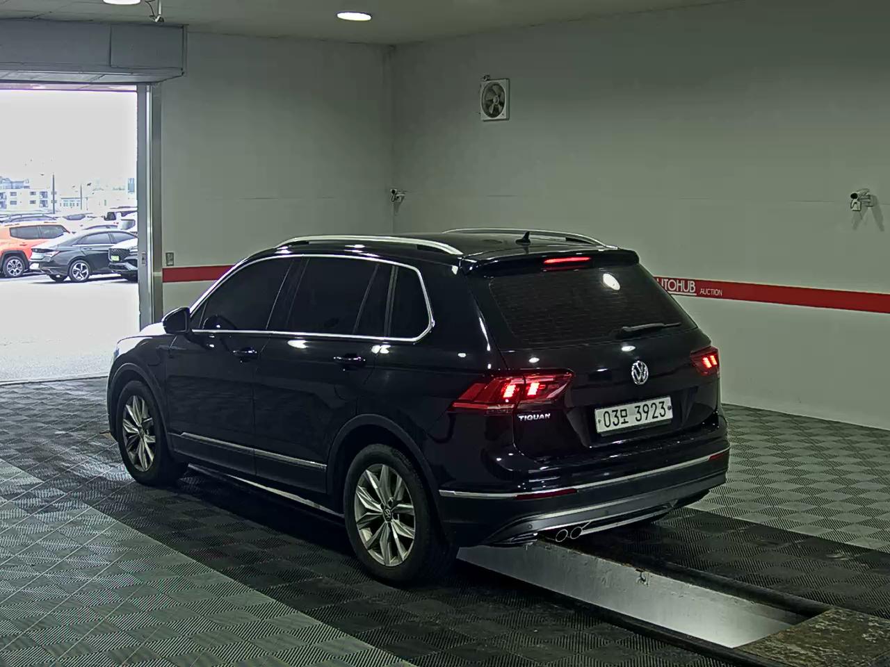 2018 - volkswagen tiguan