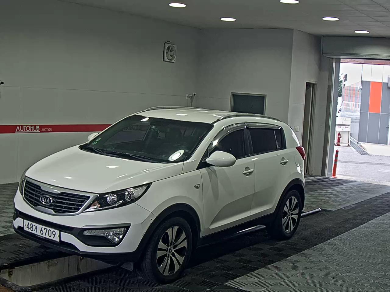 KIA SPORTAGE R TLX MODEL