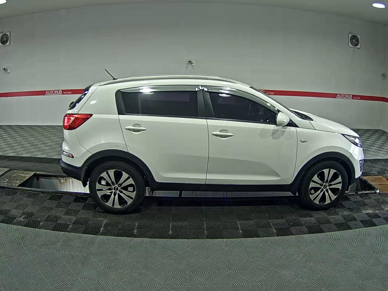 2012 - kia sportage
