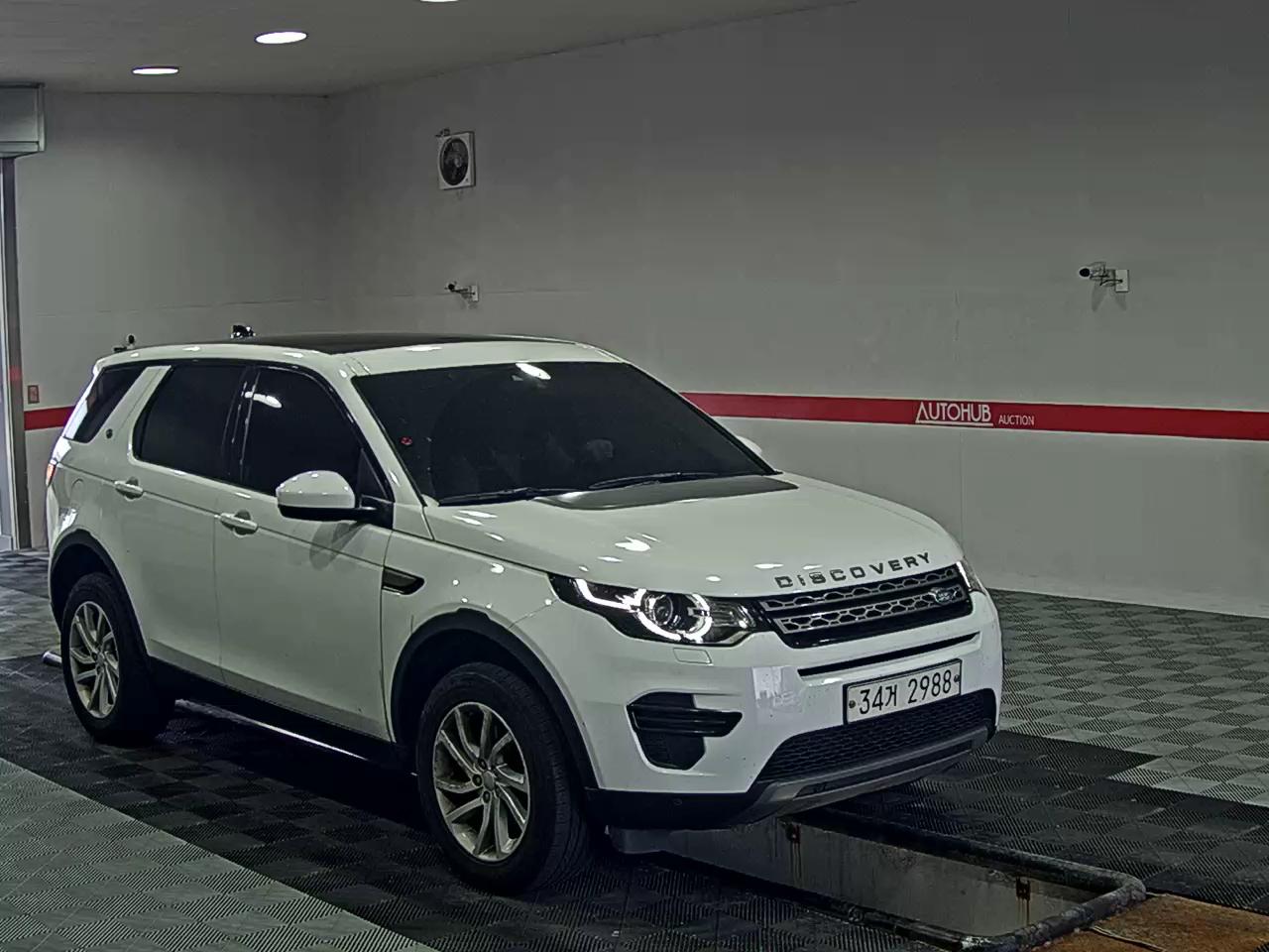 2018 - land rover discovery