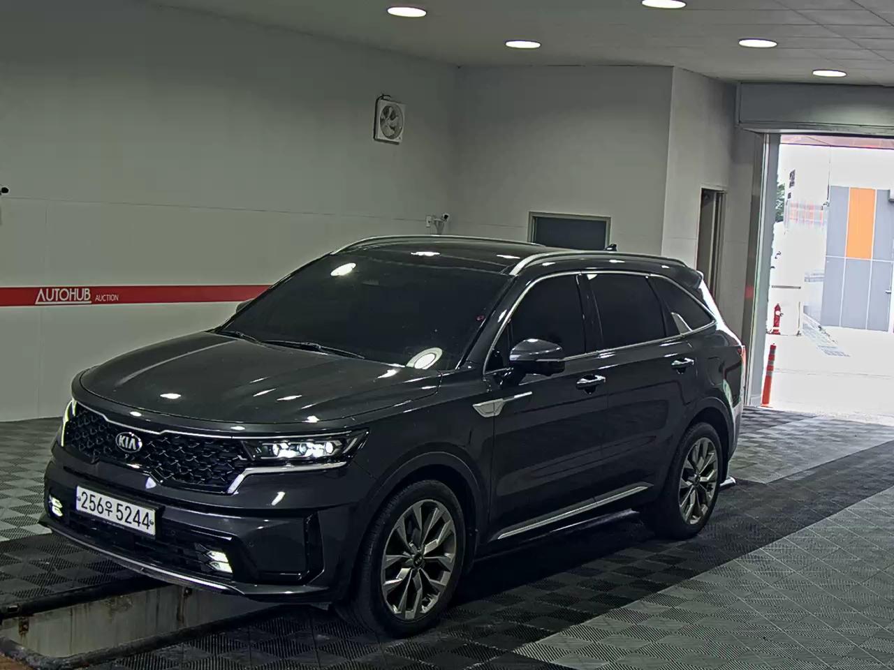 KIA SORENTO (MQ4)