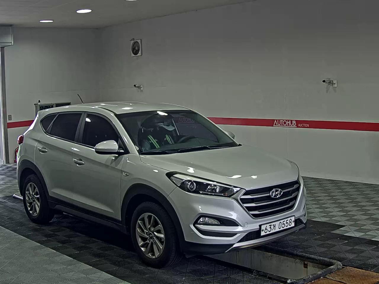 2016 - hyundai tucson