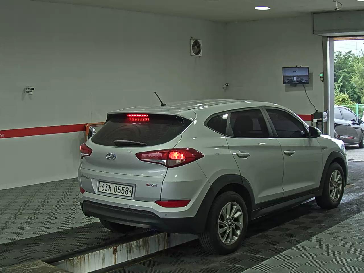 2016 - hyundai tucson