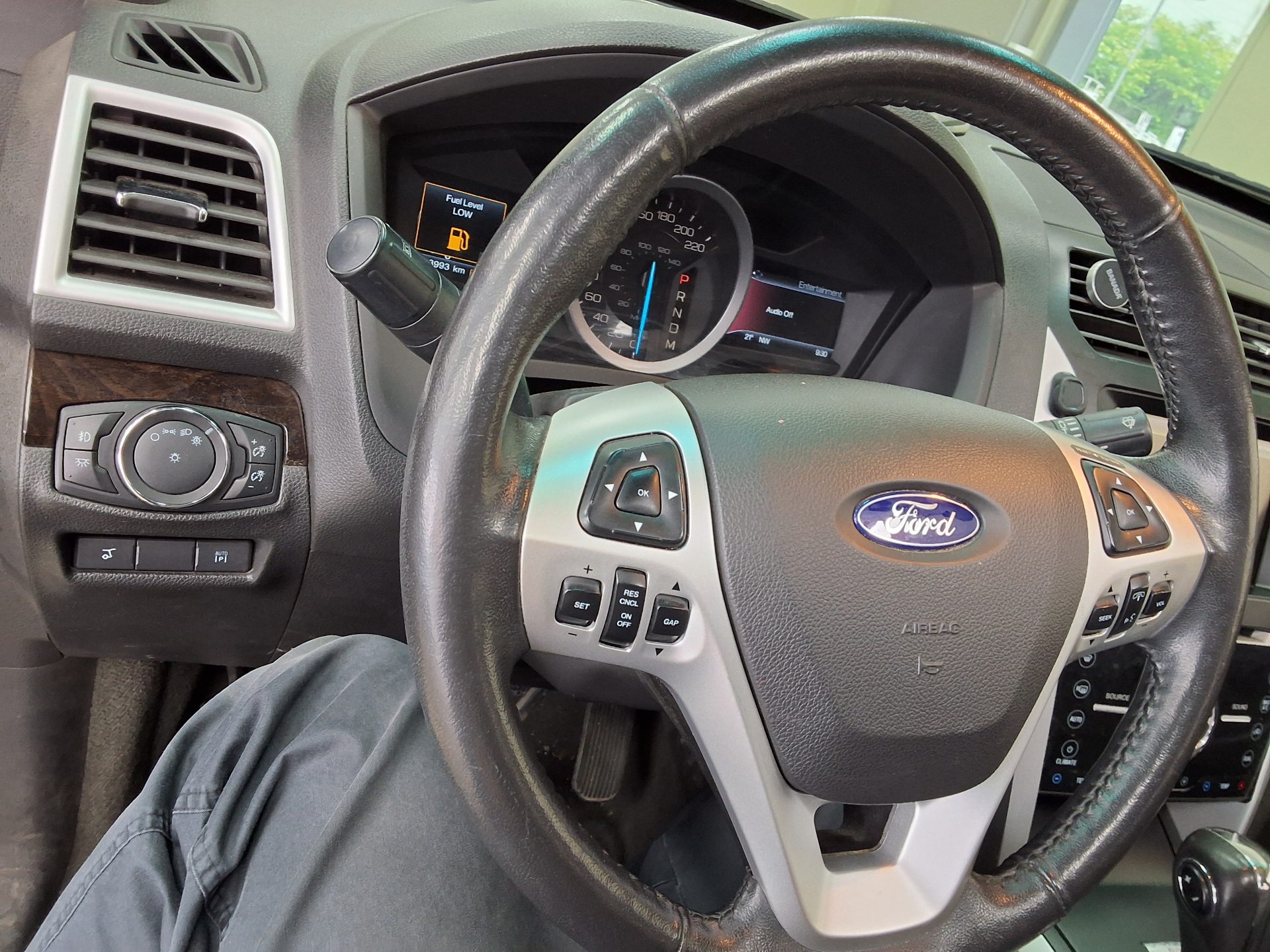 2015 - ford explorer