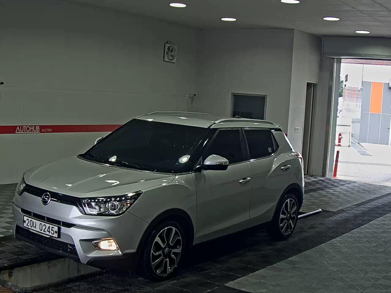 2016 - ssangyong tivoli