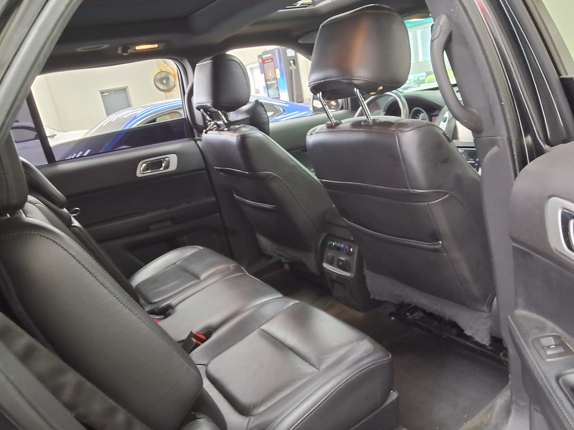 2015 - ford explorer