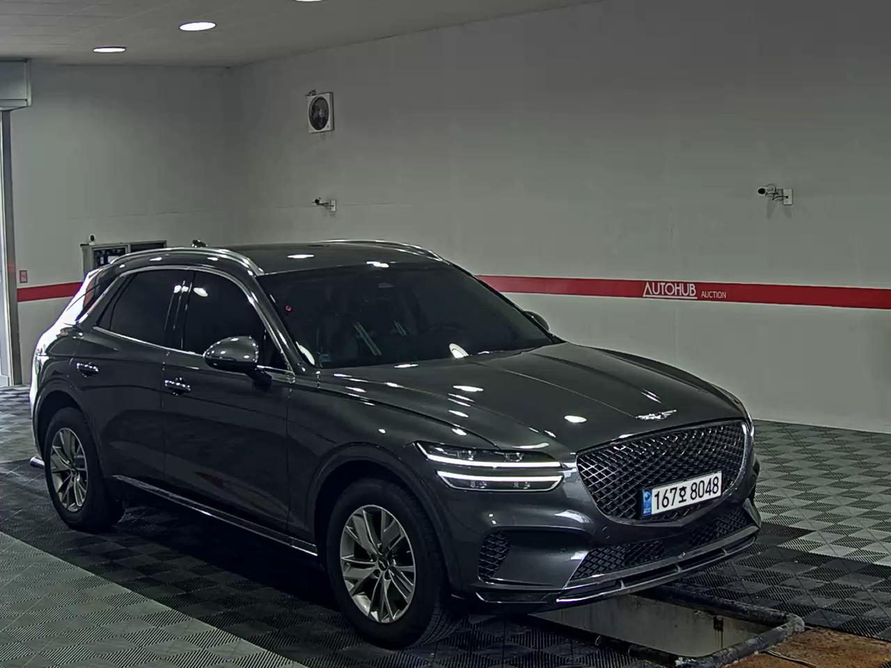2021 - genesis gv70