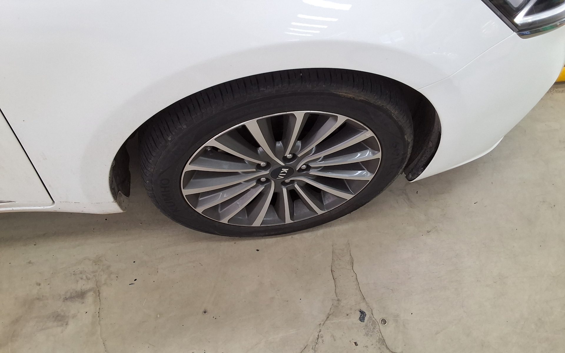 2017 - kia k7