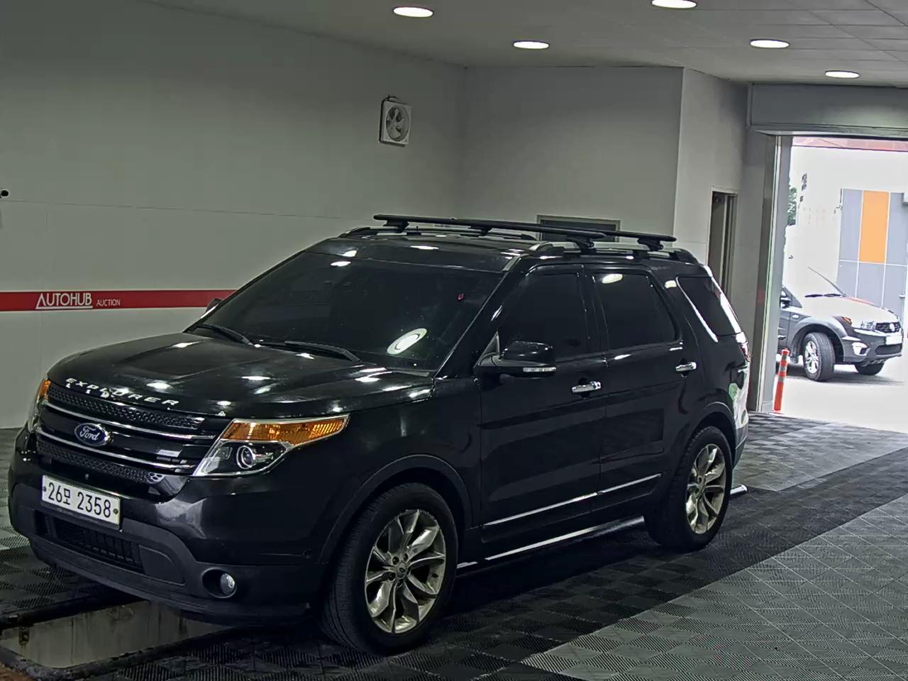 2015 - ford explorer