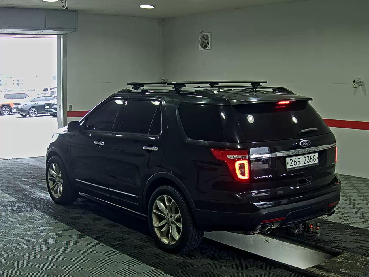 2015 - ford explorer