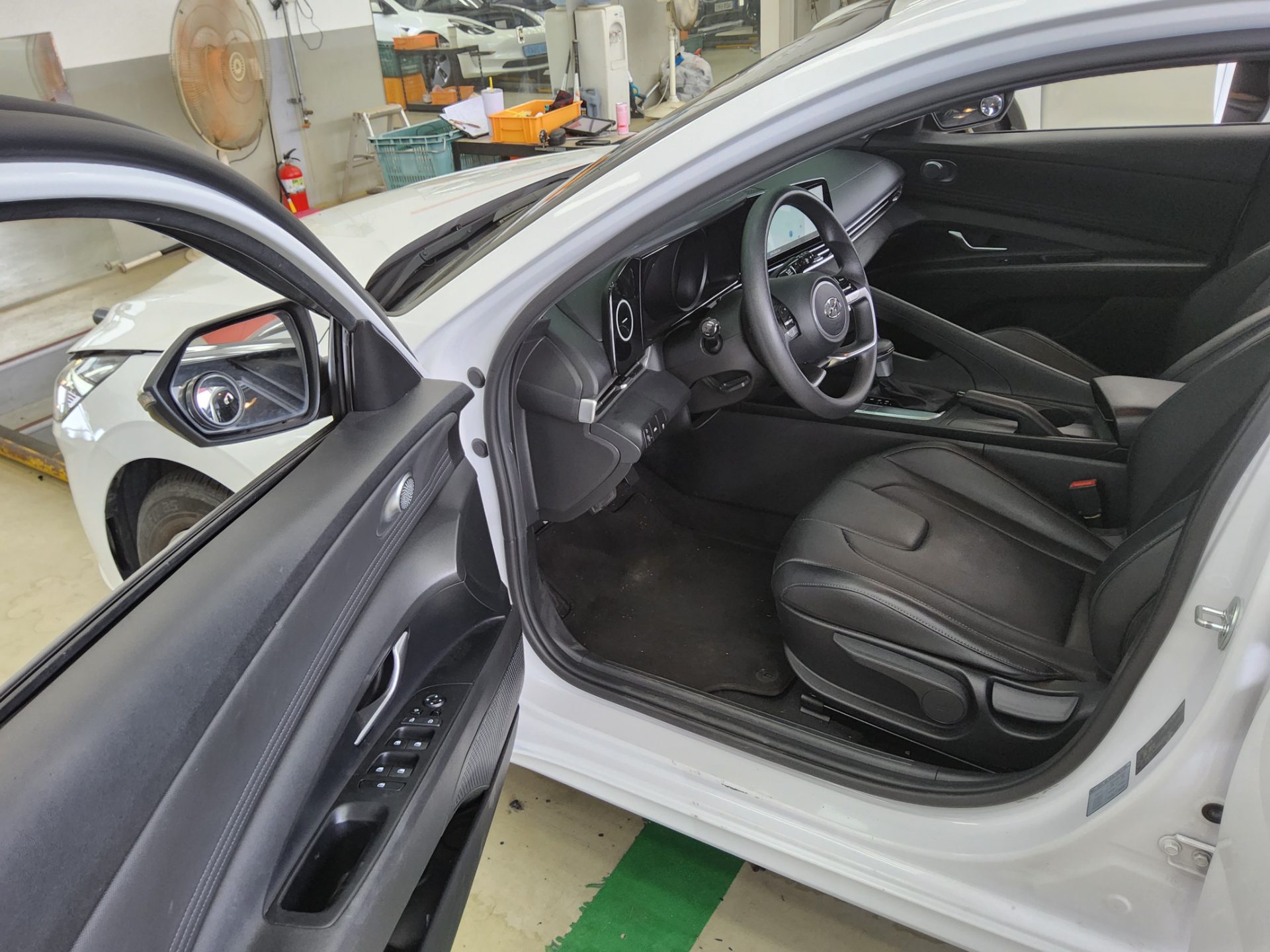 2021 - hyundai avante