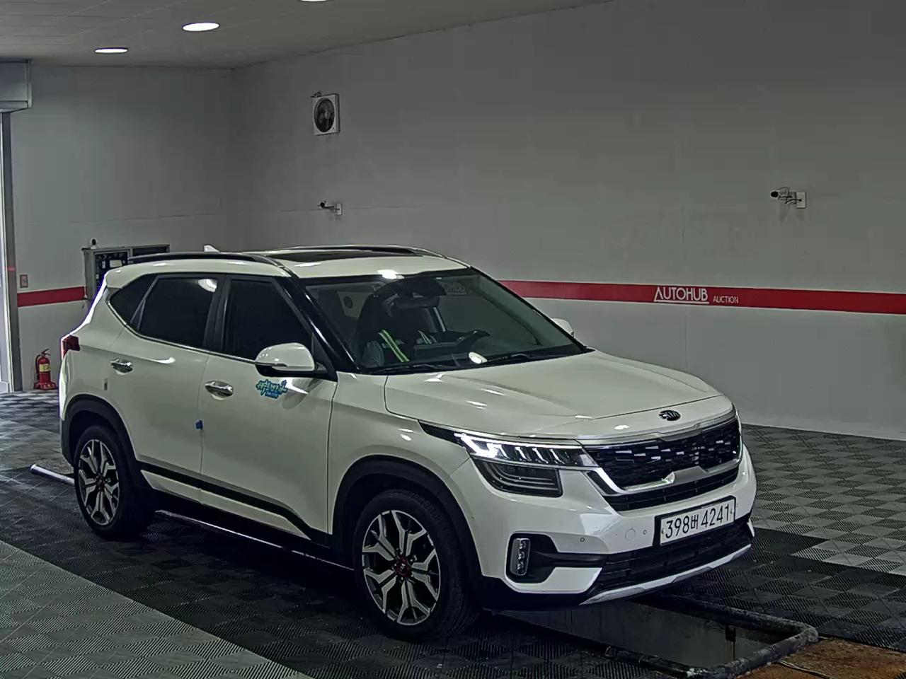2021 - kia seltos