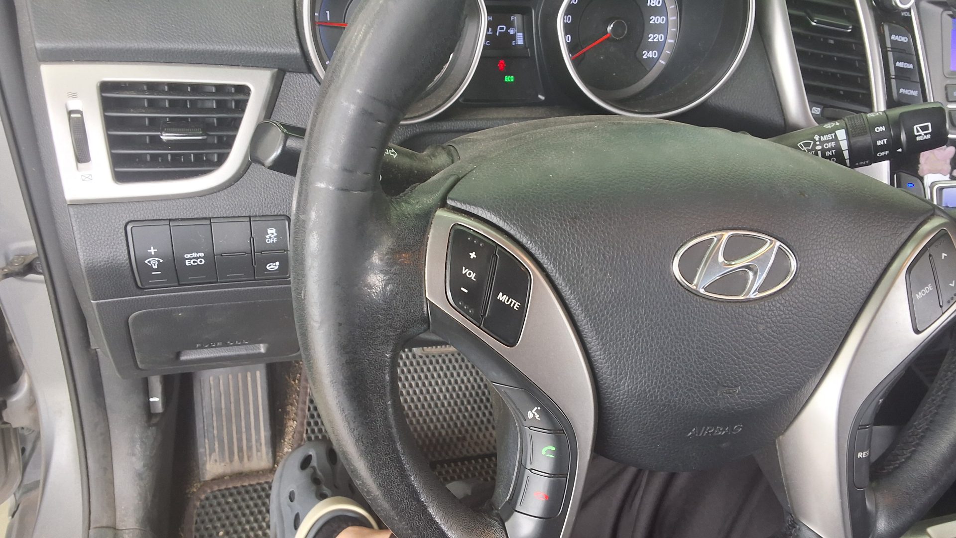 2012 - hyundai i30