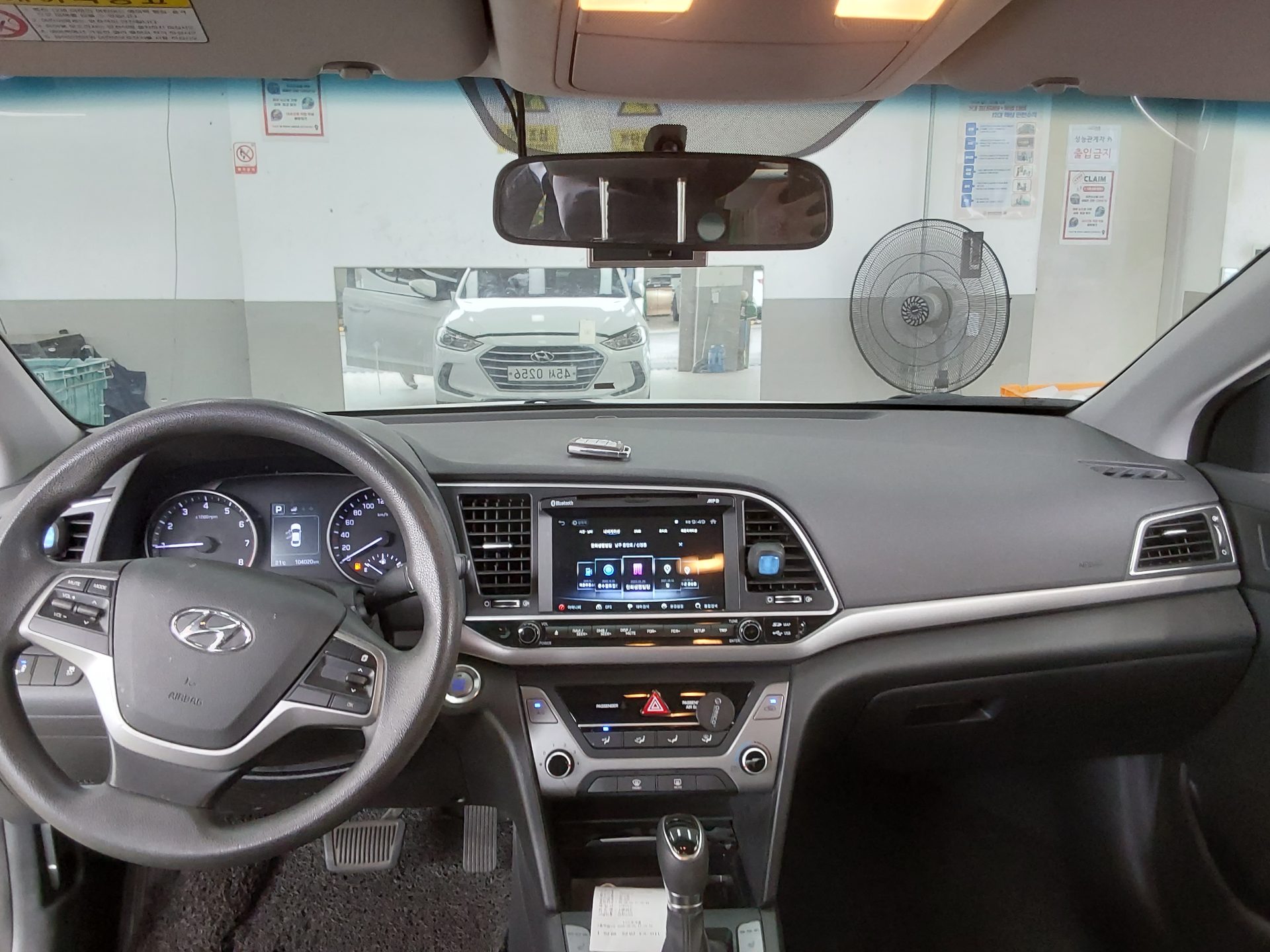 2017 - hyundai avante