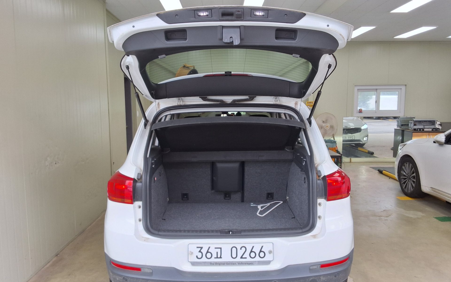 2016 - volkswagen tiguan