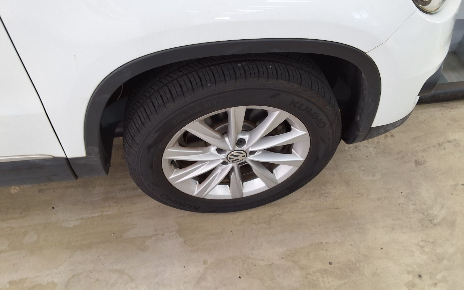 2016 - volkswagen tiguan