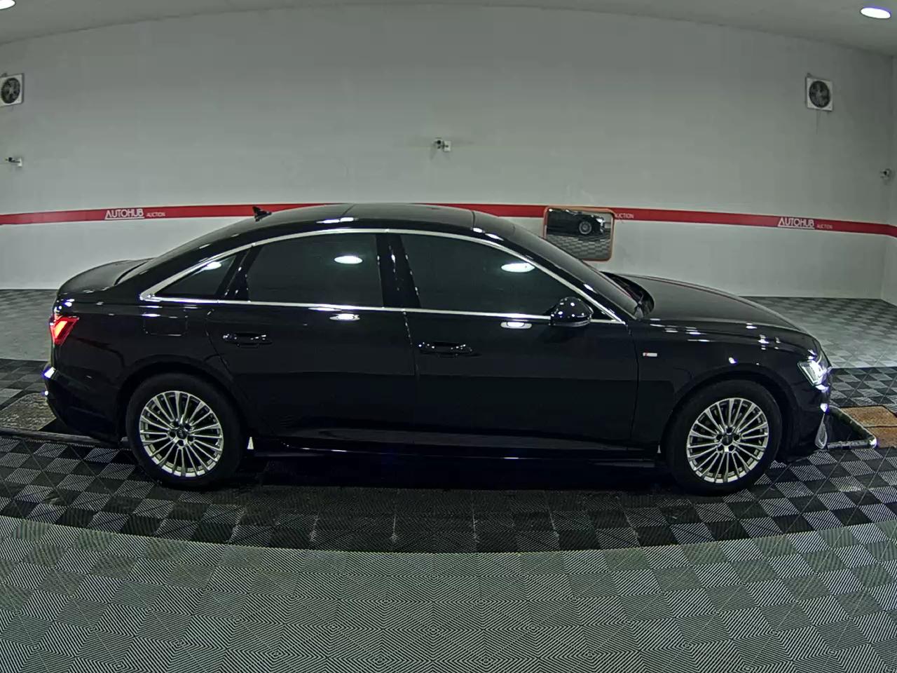 2021 - audi a6