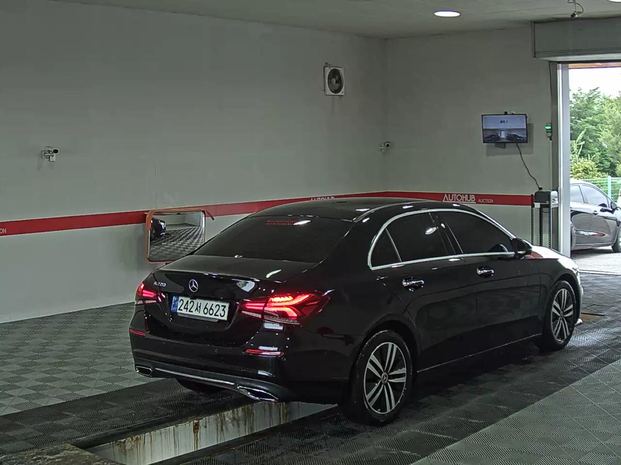 2021 - mercedes-benz a220