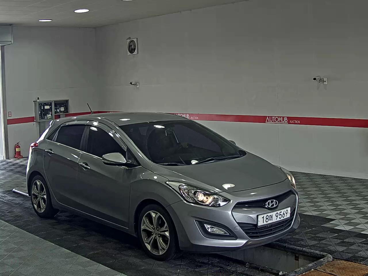 2012 - hyundai i30