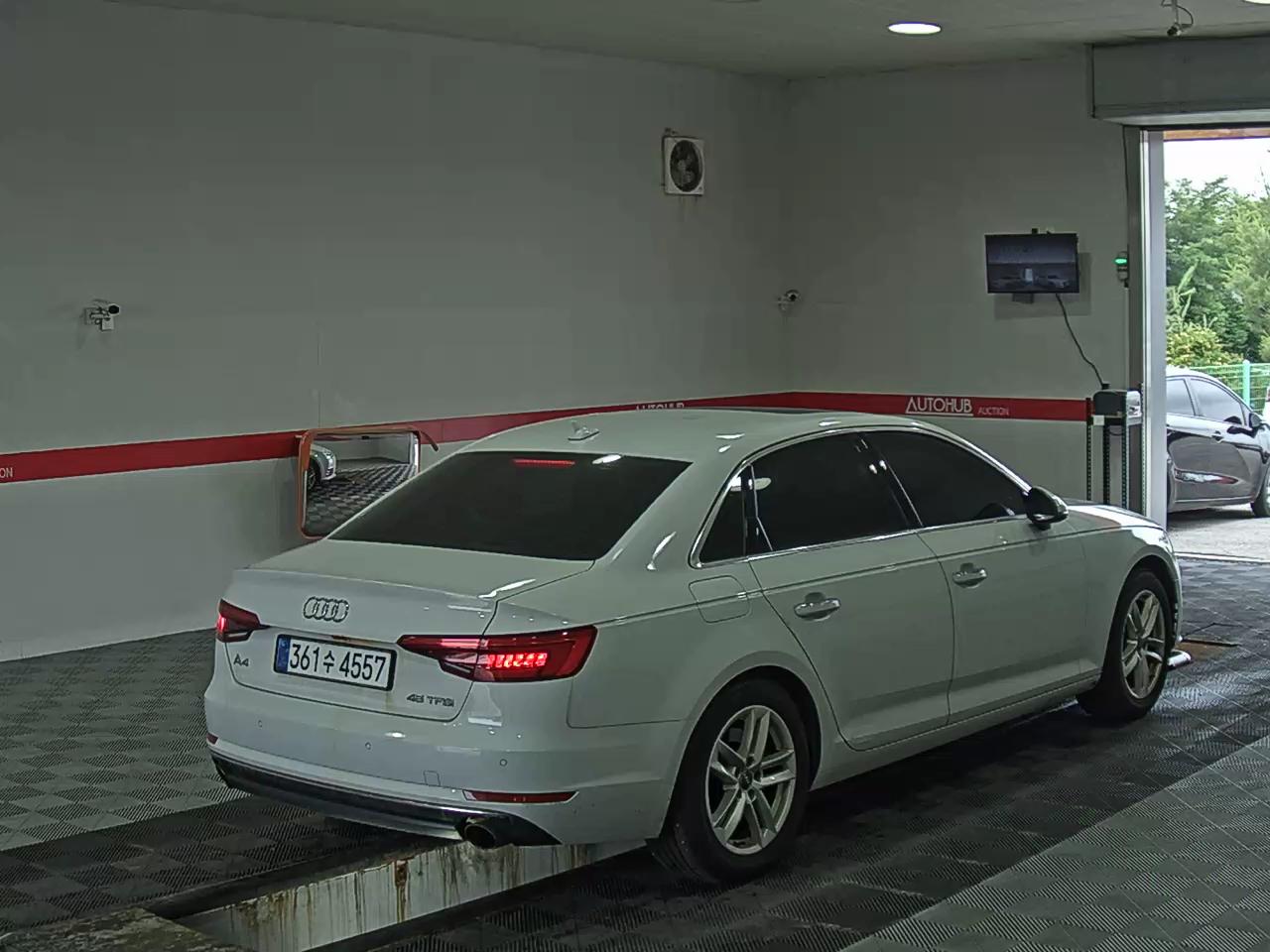 2016 - audi a4