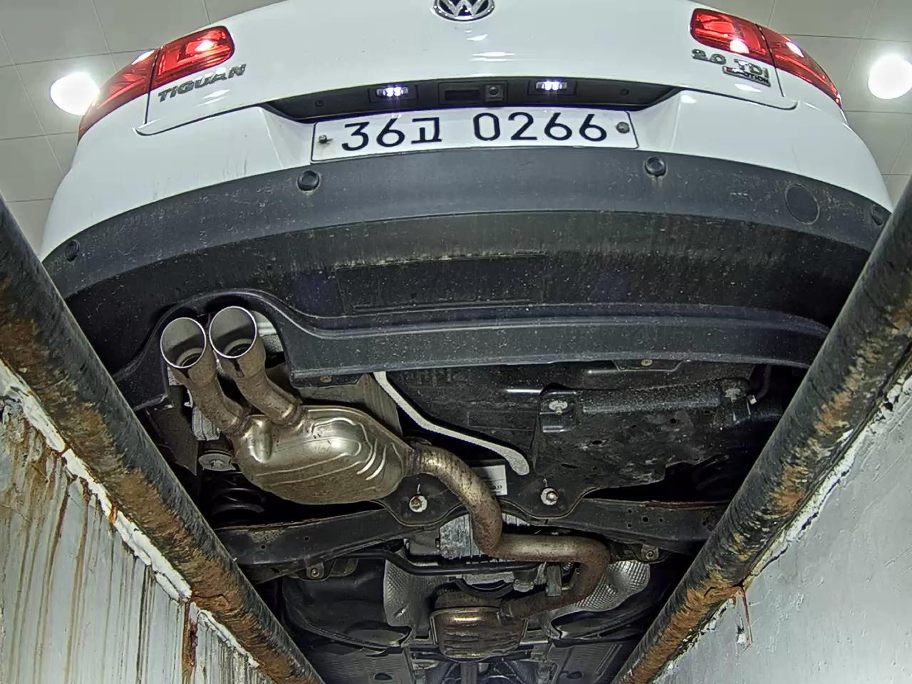 2016 - volkswagen tiguan