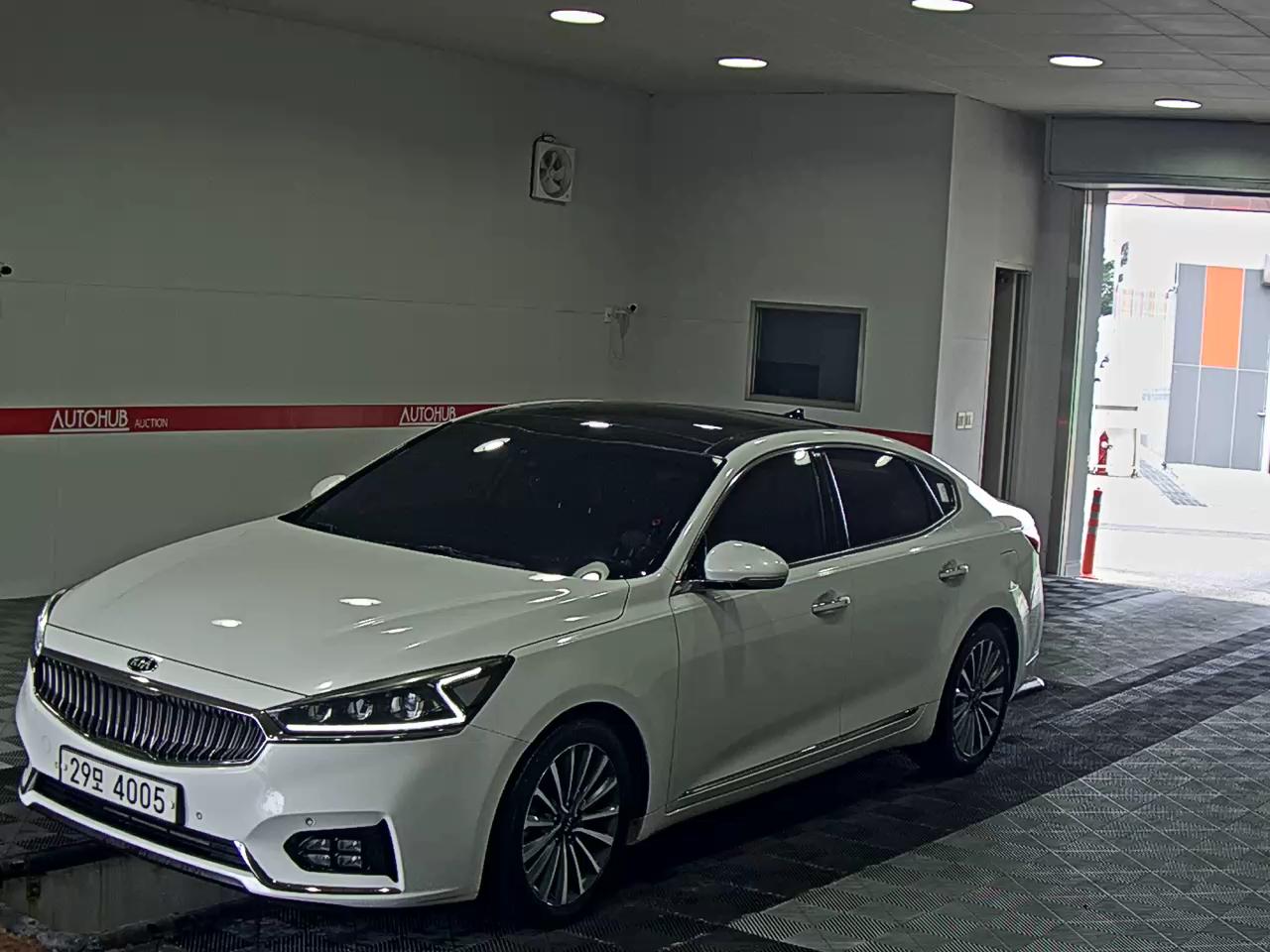 2017 - kia k7