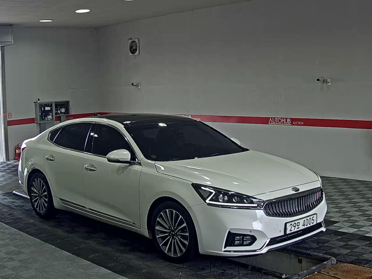 2017 - kia k7