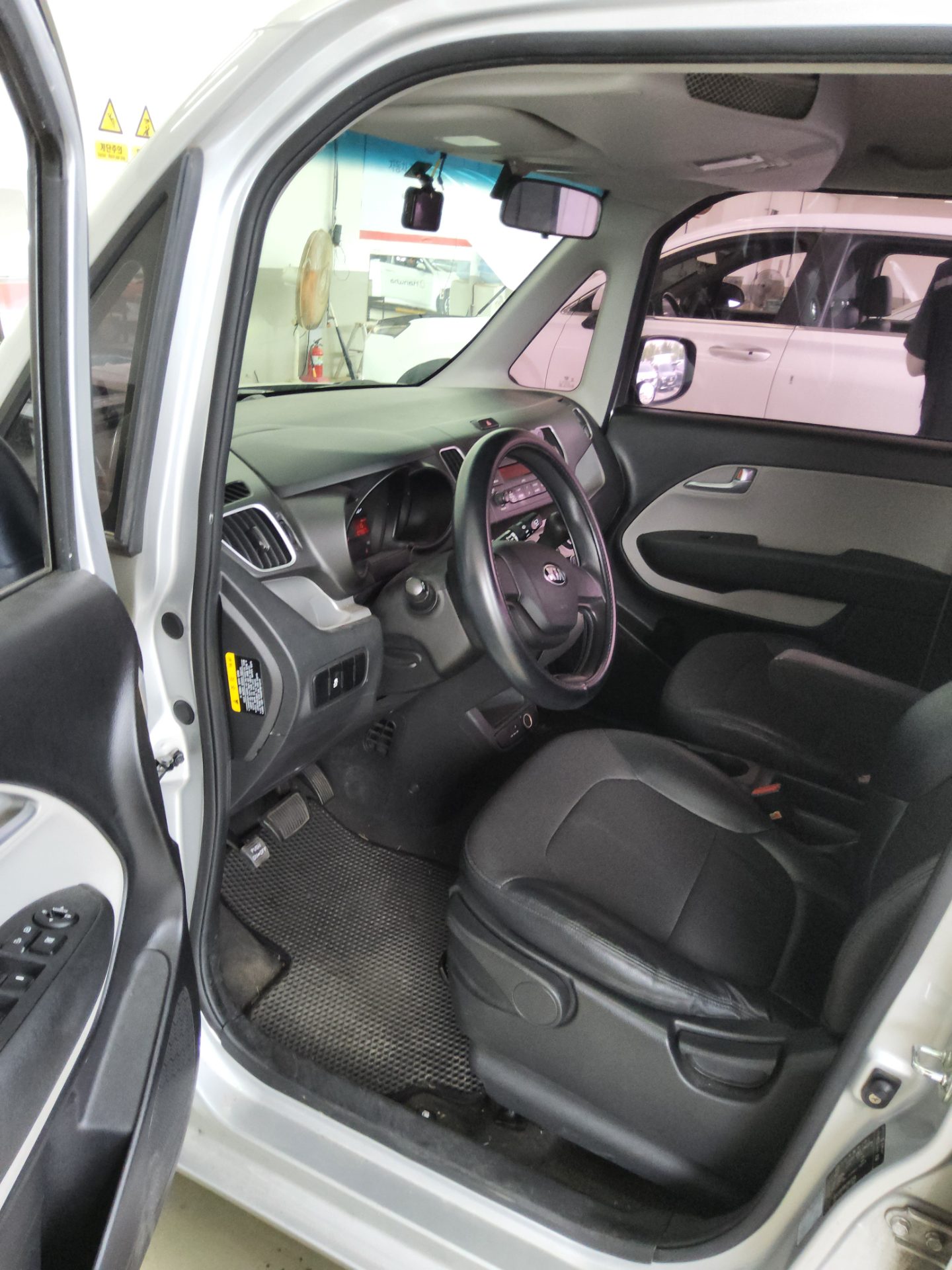 2017 - kia ray