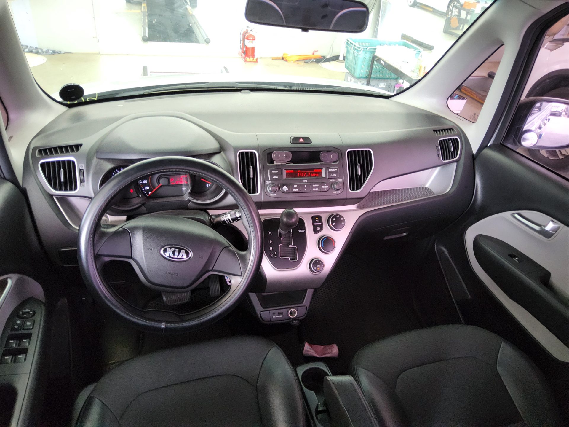 2017 - kia ray