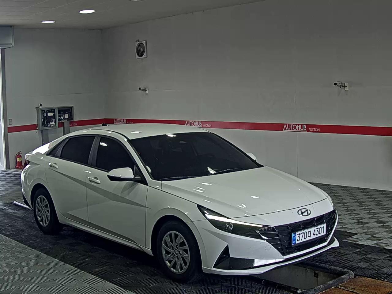 2021 - hyundai avante