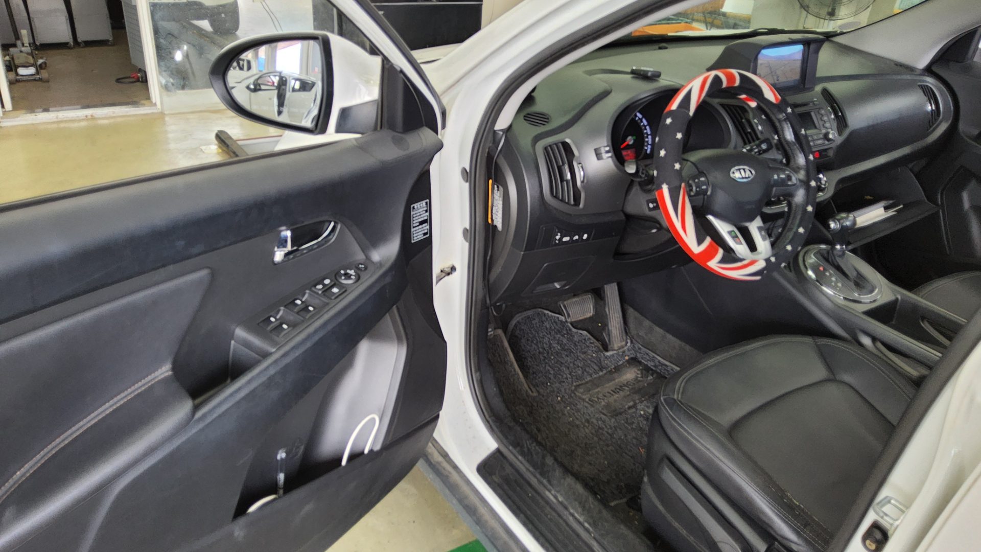 2012 - kia sportage